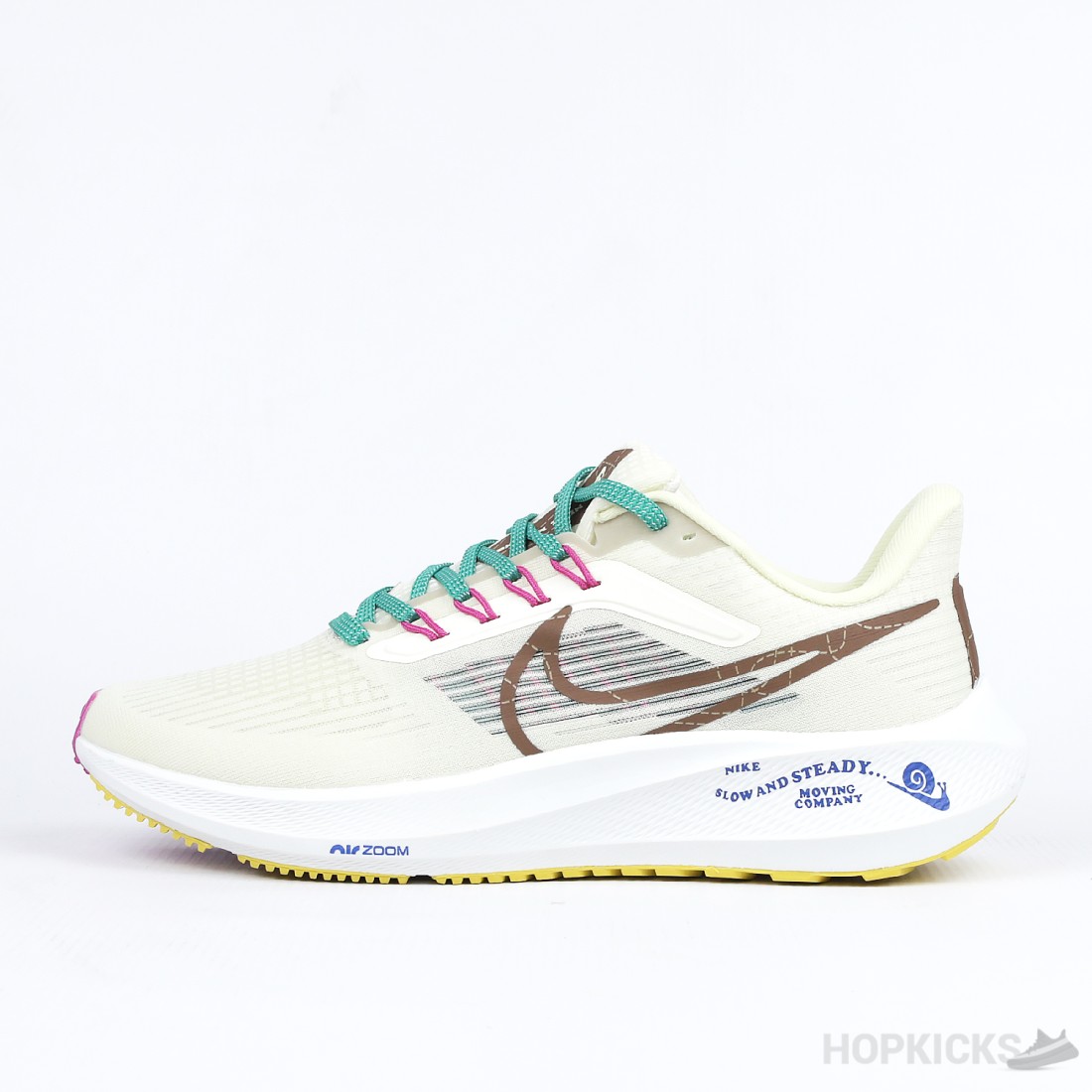Nike thick sole sneakers hot sale